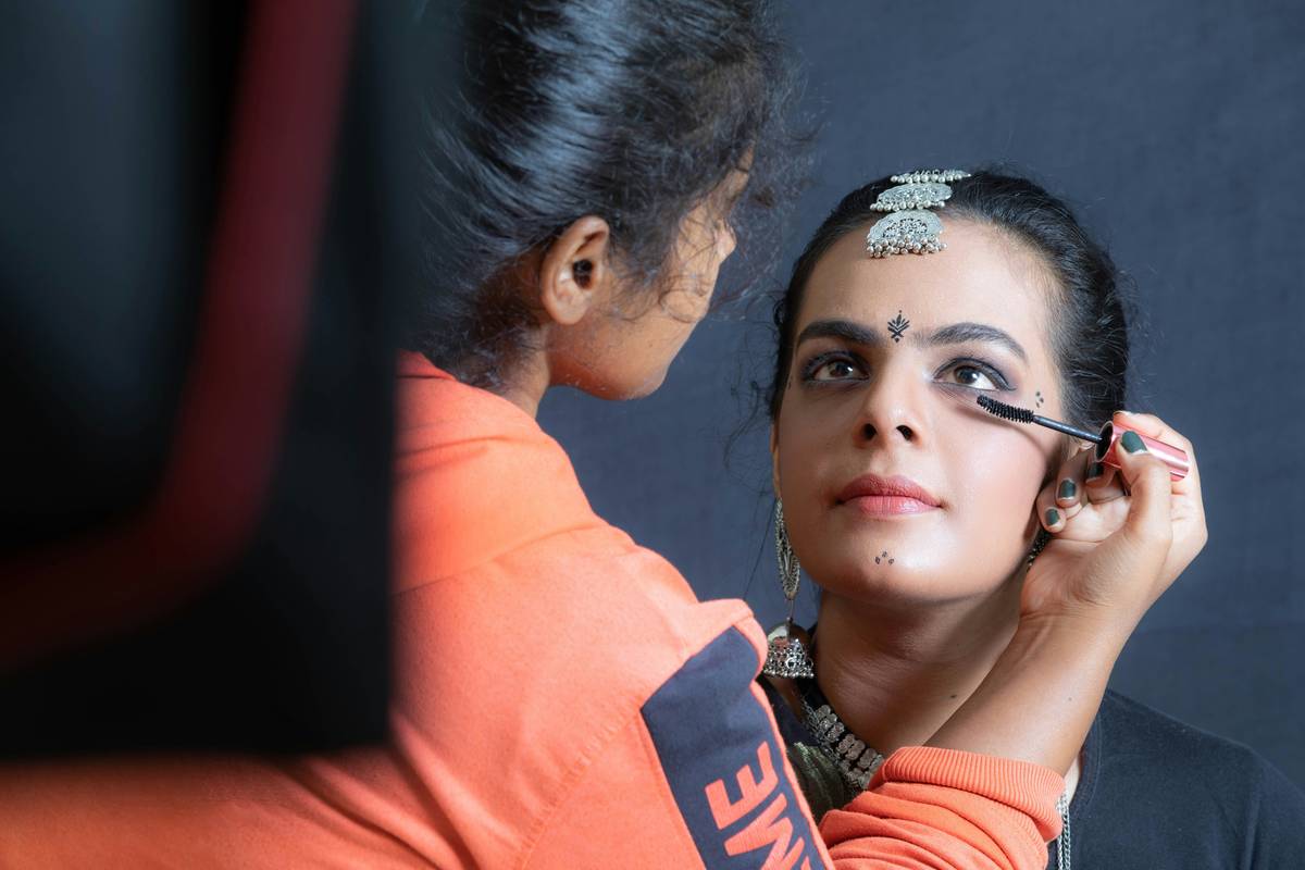 Why Your Brows Deserve Brow Defining Henna (And How to Get It Right the First Time)