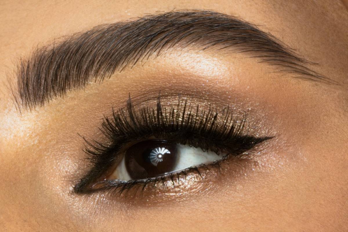 The Ultimate Guide to Brow Shaping Henna: Long-Lasting, Natural-Looking Brows Without the Commitment